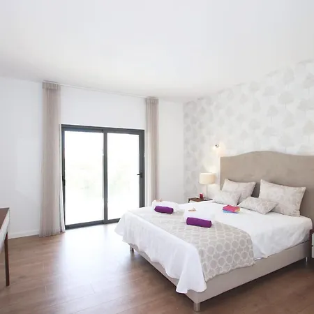 Villa Riviera *